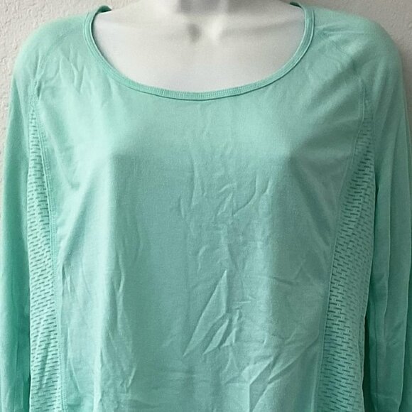 UNDER ARMOUR HEAT GEAR ATHLETIC TOP - Picture 6 of 13